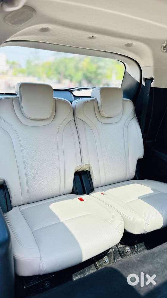 Mahindra Xuv700, 2023, Diesel