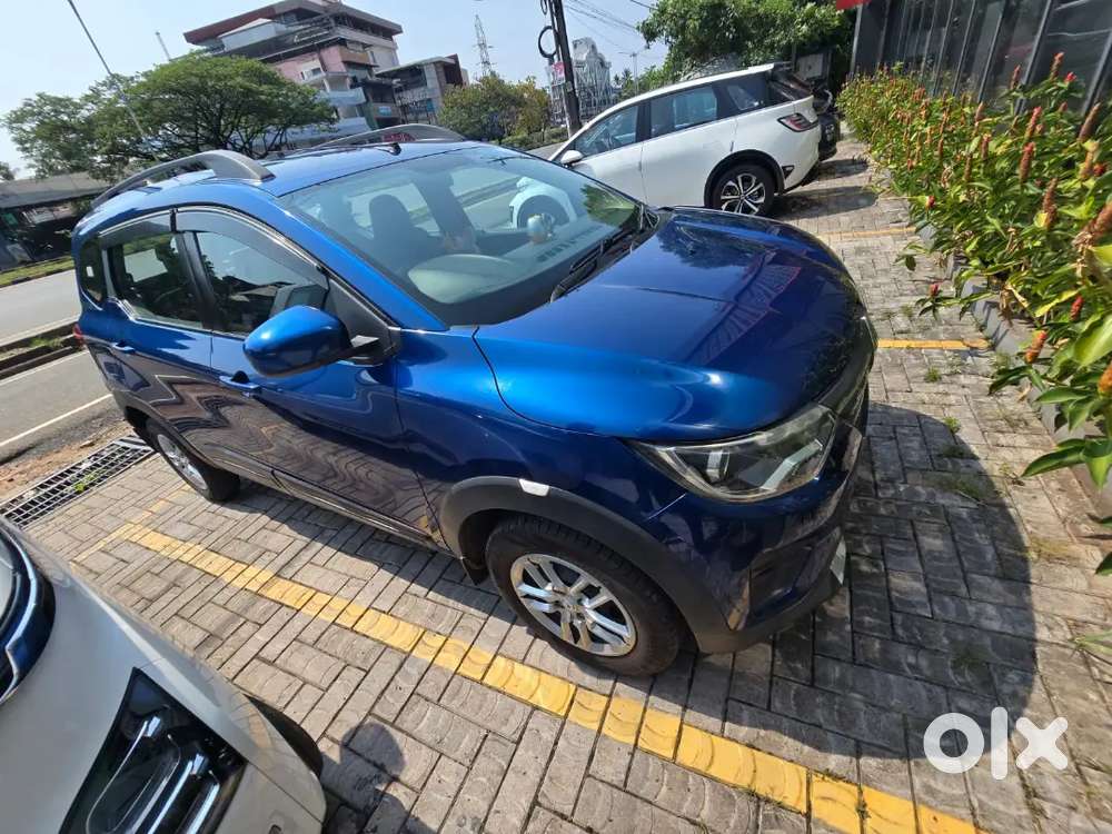 Renault Triber Petrol 100042 Km Driven