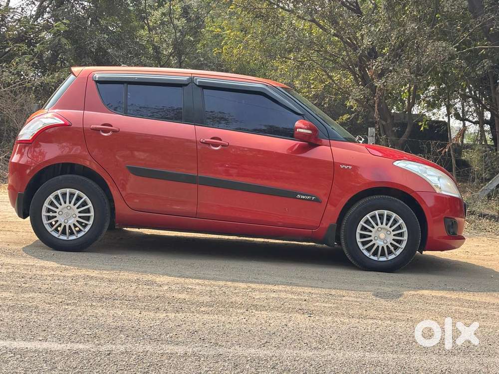 Maruti Suzuki Swift 1.2 Vxi (o), 2011, Petrol