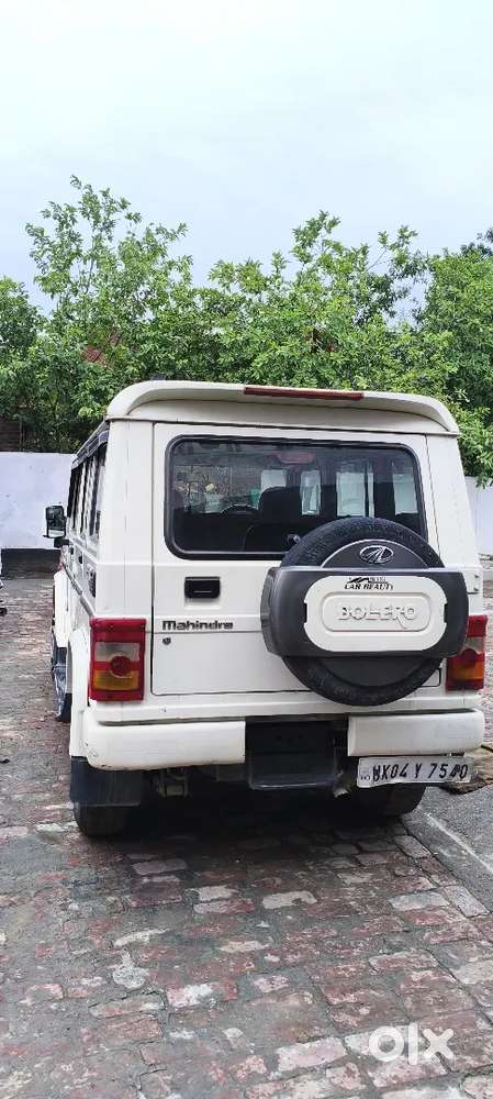 Mahindra Bolero Neo 2017 Diesel Automatic