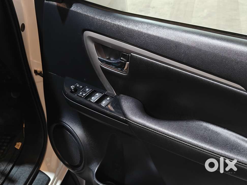 Toyota Fortuner 4x2 At 2.8 Diesel, 2024, Diesel