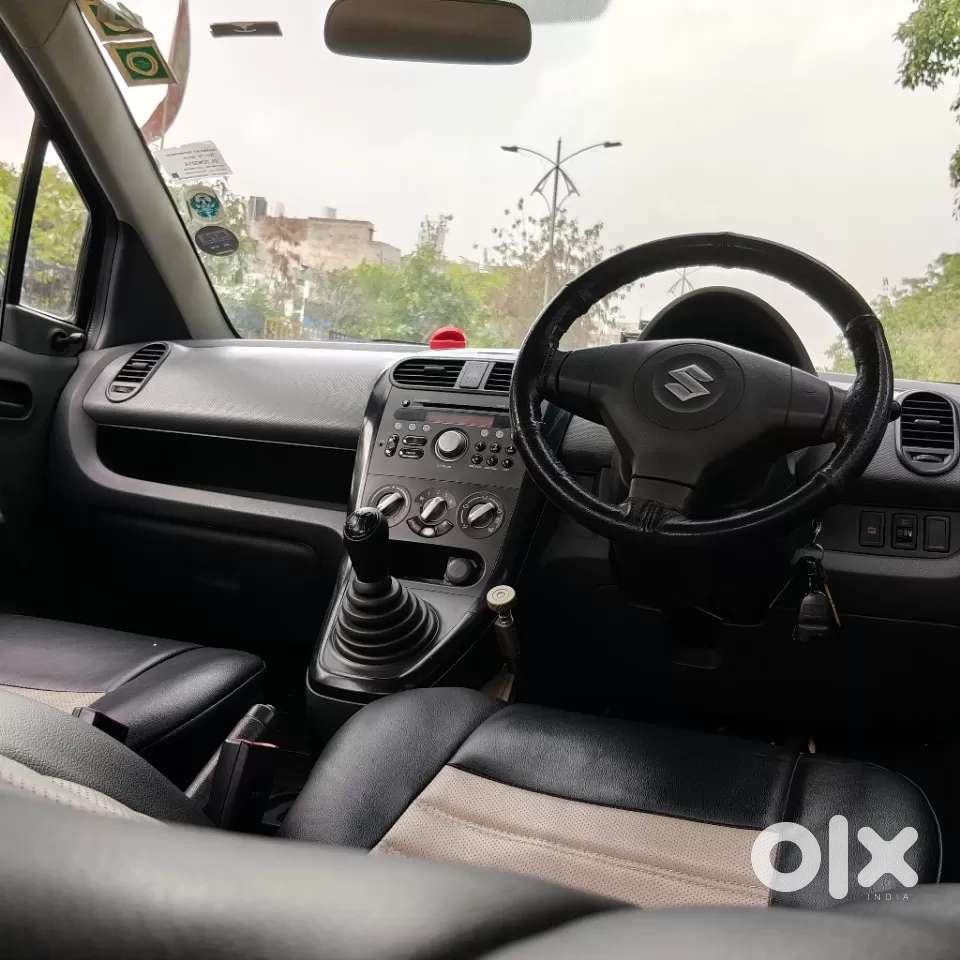 Maruti Suzuki Ritz Lxi, 2012, Petrol