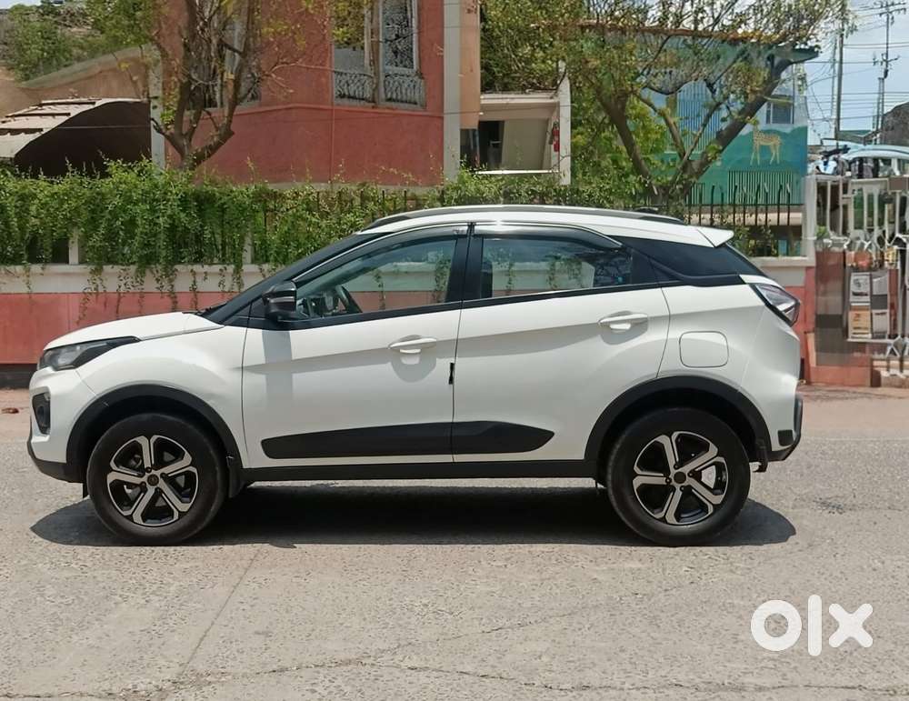 Tata Nexon 1.5 Revotorq Xza Plus, 2022, Petrol