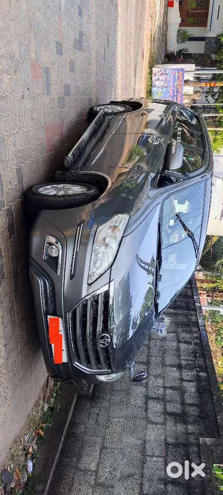 Toyota Innova 2.5 V 2014