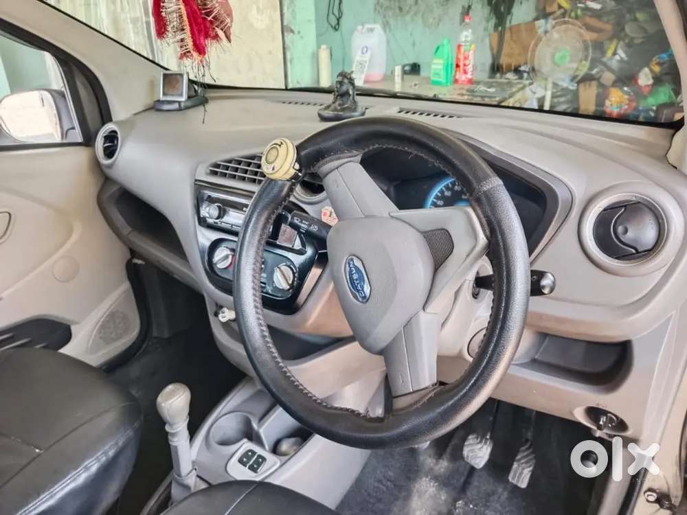 Datsun Redigo Limited 2017