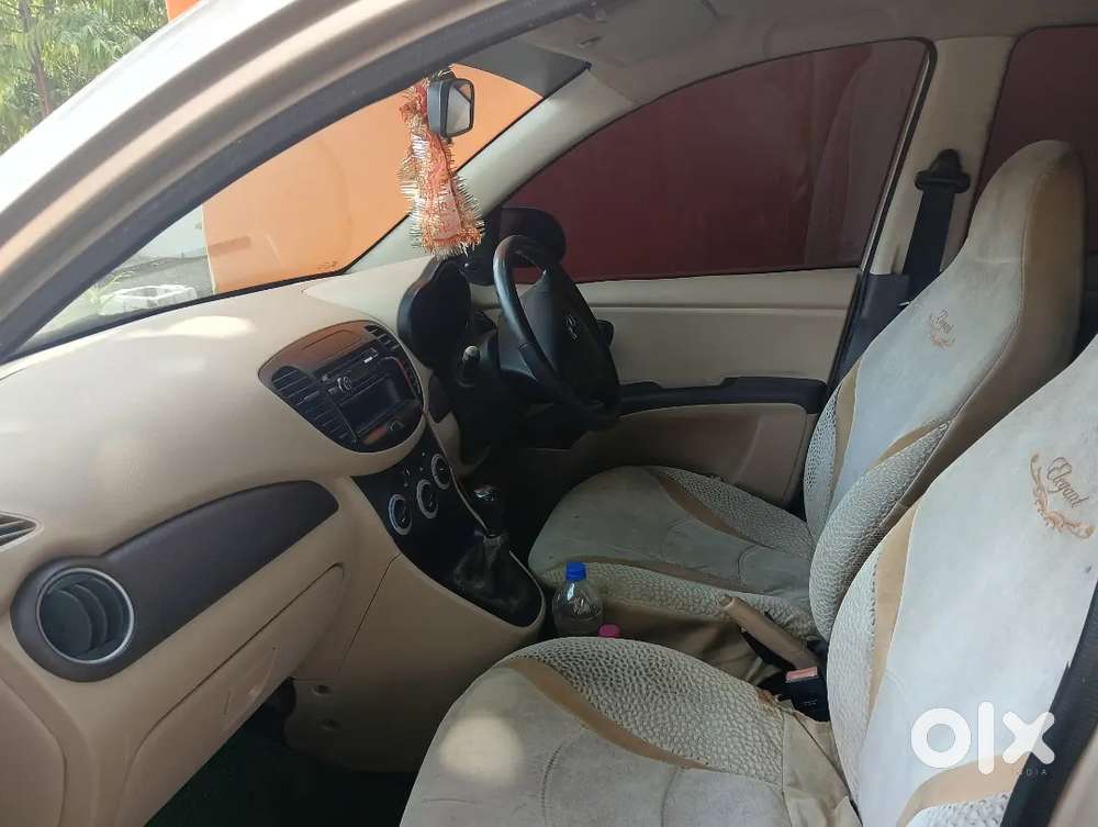 My Car Bechna Hai Kar Mein Kisi Prakar Ka Koi Bhi Kam Nahin Hai