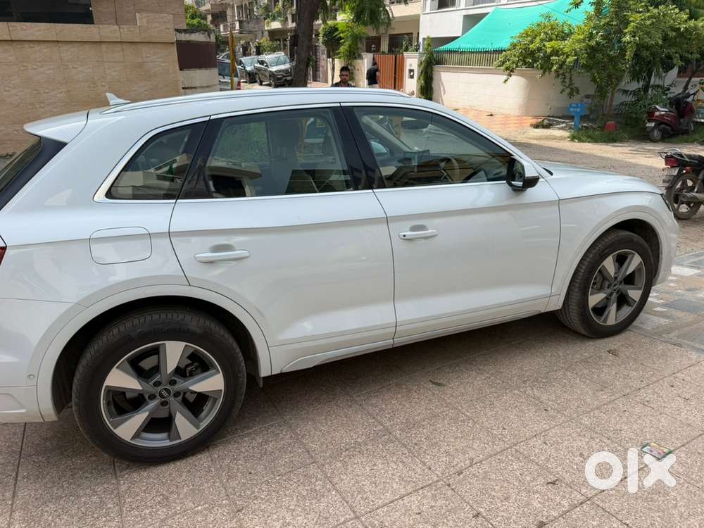 Audi Q5 Technology 2024  8,000 Km  First Owner  5-year Warranty