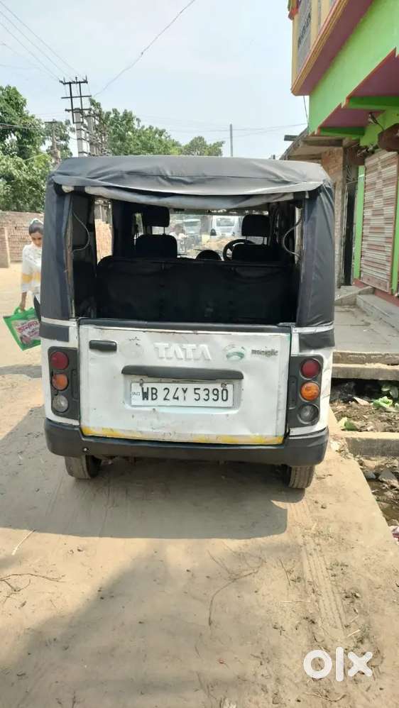 Tata Magic 2014