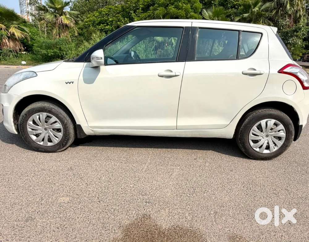 Maruti Suzuki Swift Vxi, 2016, Petrol