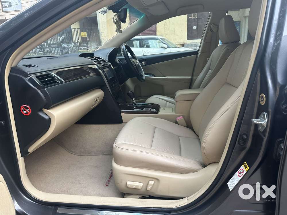 Toyota Camry 2.5 Hybrid, 2015, Electric