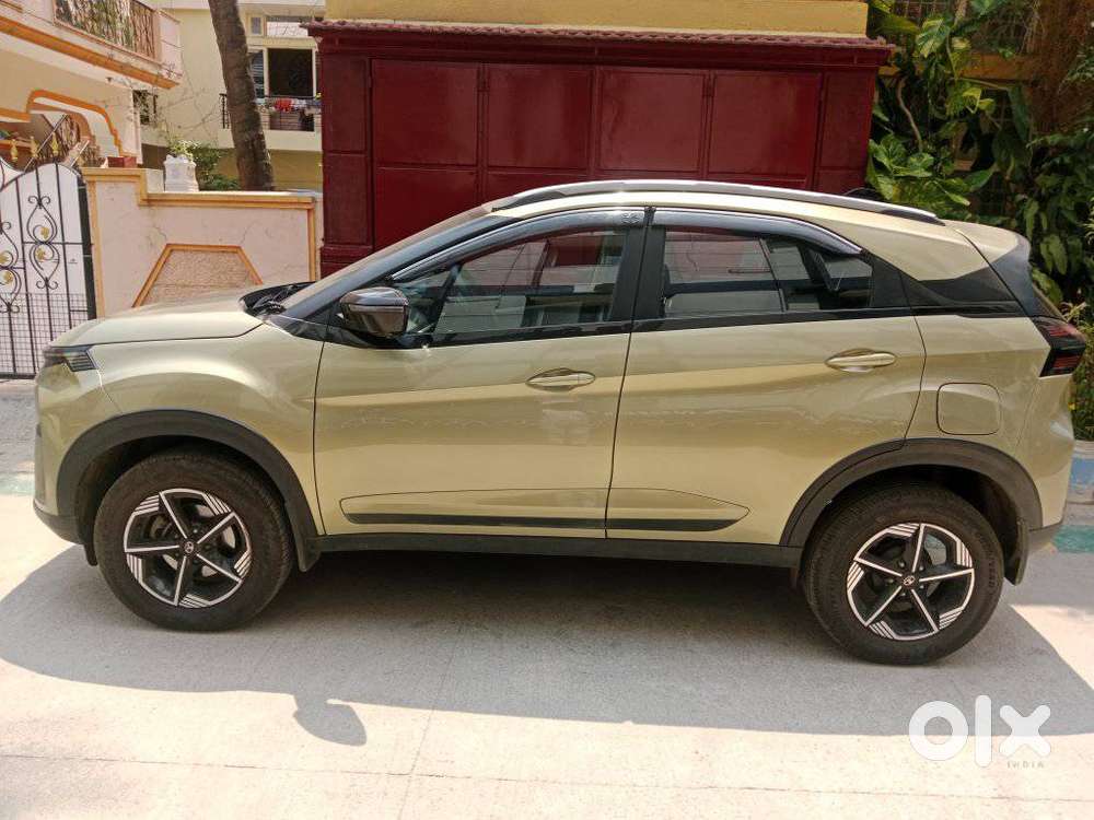 Tata Nexon Creative Plus S 1.2 Revotron Petrol 6 Amt, 2025, Petrol