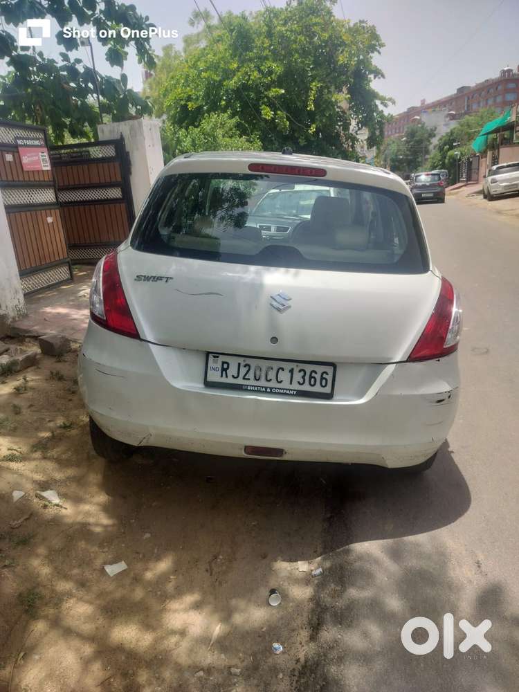 Maruti Suzuki Swift Vxi Glory Limited Edition, 2011, Petrol