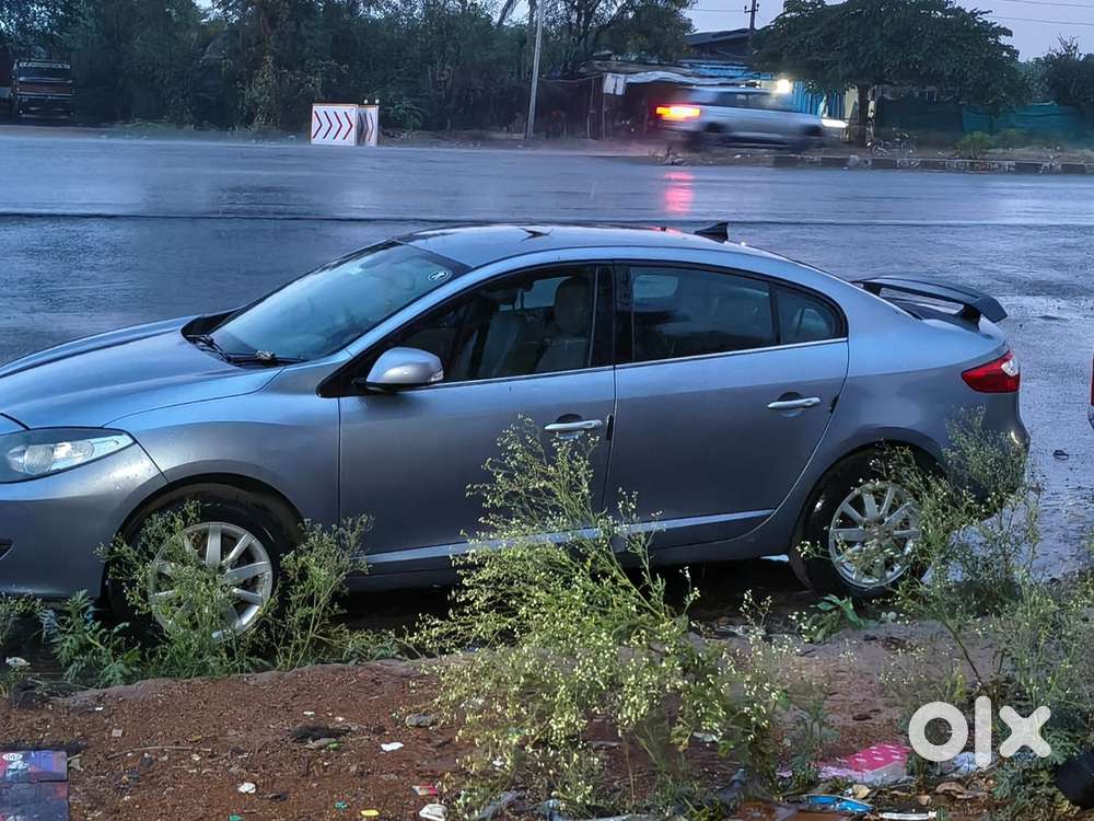 Renault Fluence 2011 Top End