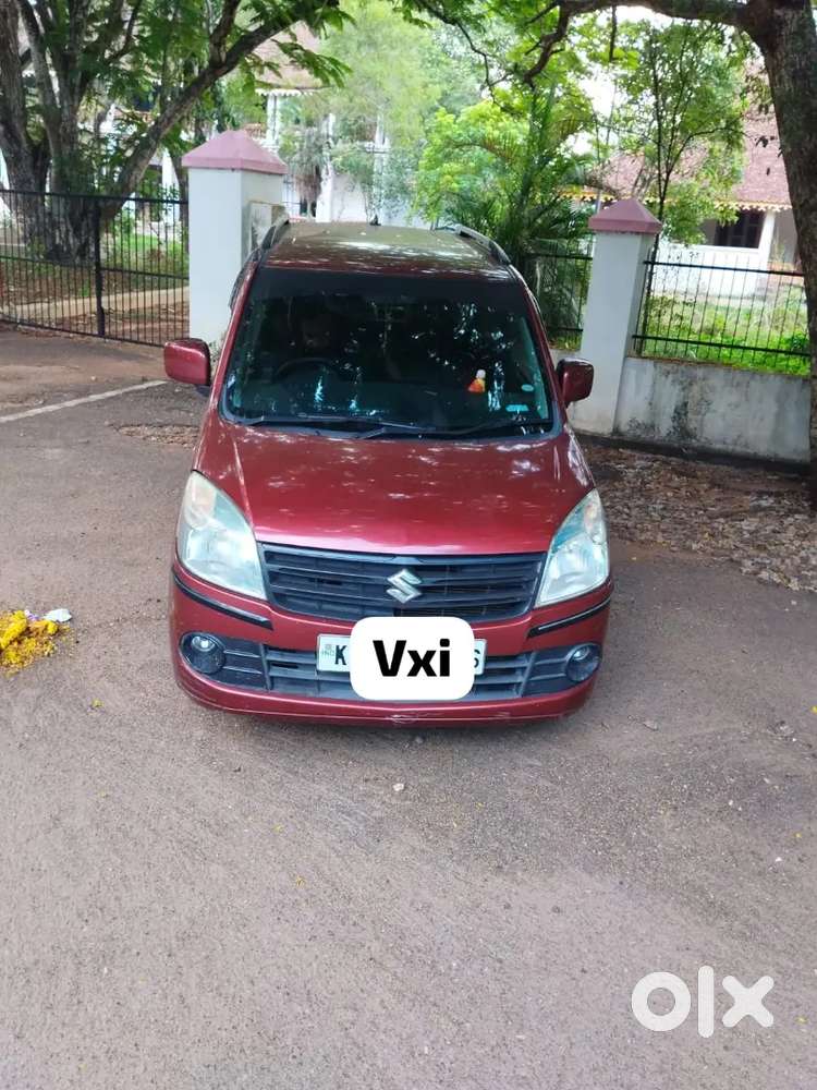 Maruti Suzuki Wagon R 1.0 2011 Petrol 70000 Km Driven,