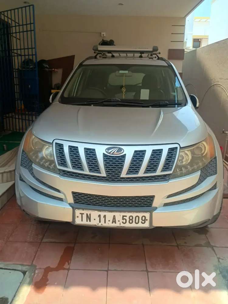 Mahindra Xuv500 2012 Petrol 107500 Km Driven