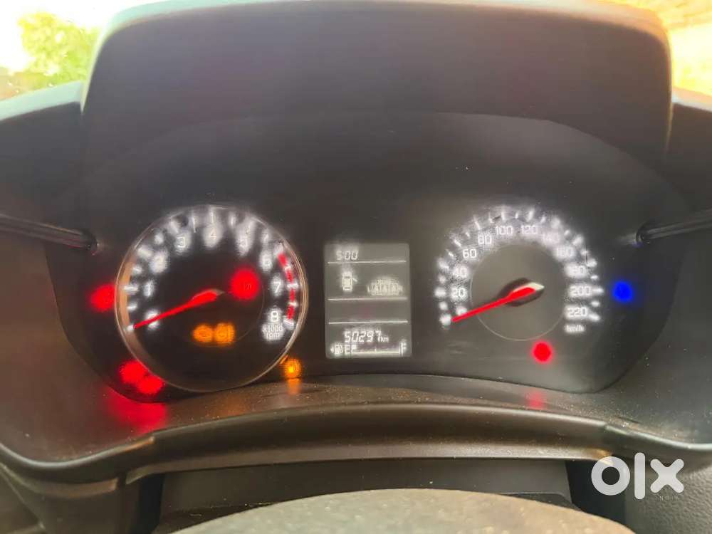 Maruti Suzuki Swift 2024 Petrol 50000 Km Driven