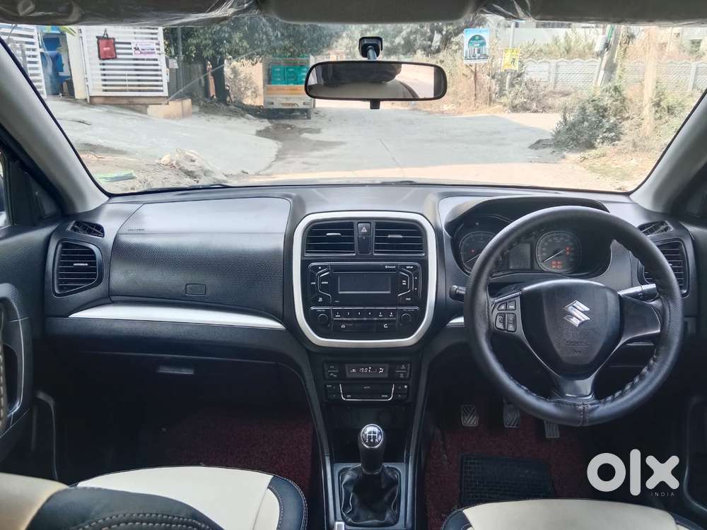 Maruti Suzuki Brezza 1.5 Vxi At Smart Hybrid, 2021, Petrol