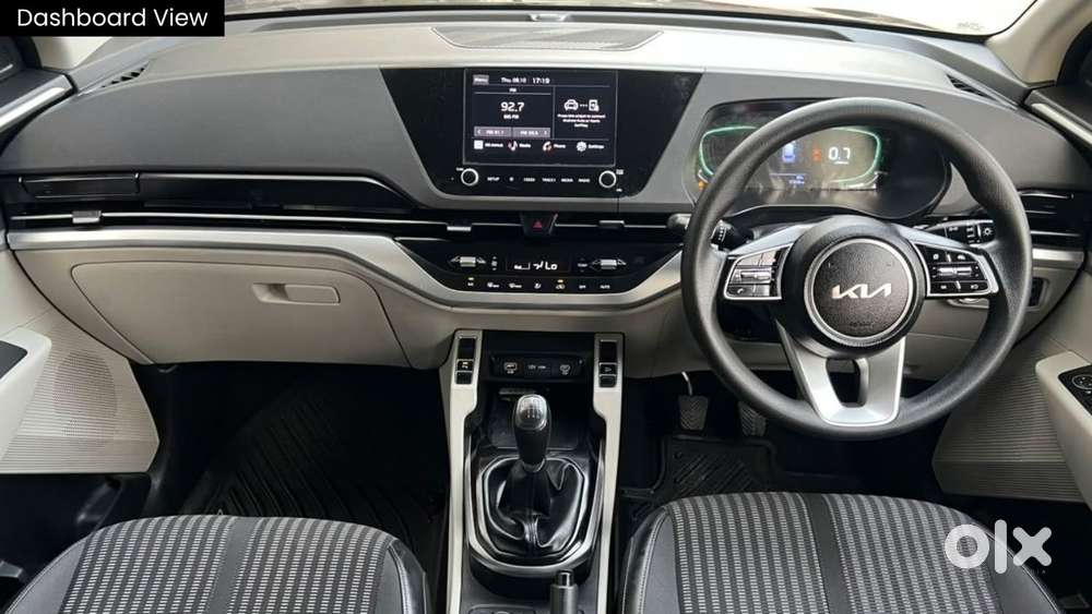 Kia Carens 1.4 Prestige Plus Turbo 7 Str, 2022, Petrol