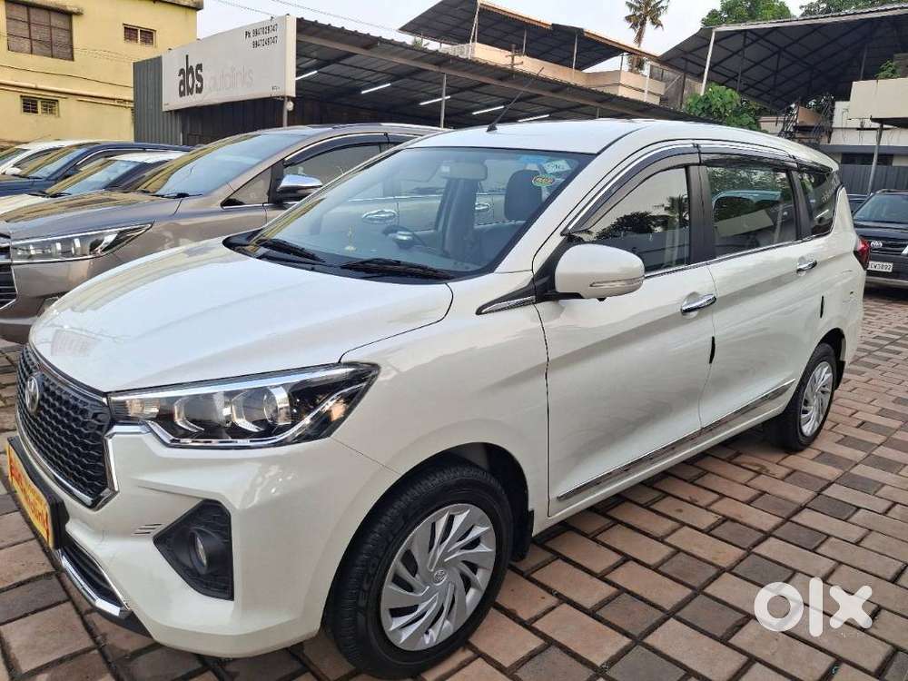 Toyota Rumion S Cng, 2026, Cng & Hybrids