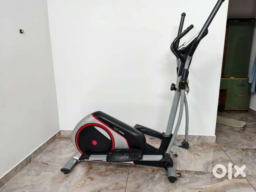 Propel FitnessOne CX 81i Elliptical Cross Trainer