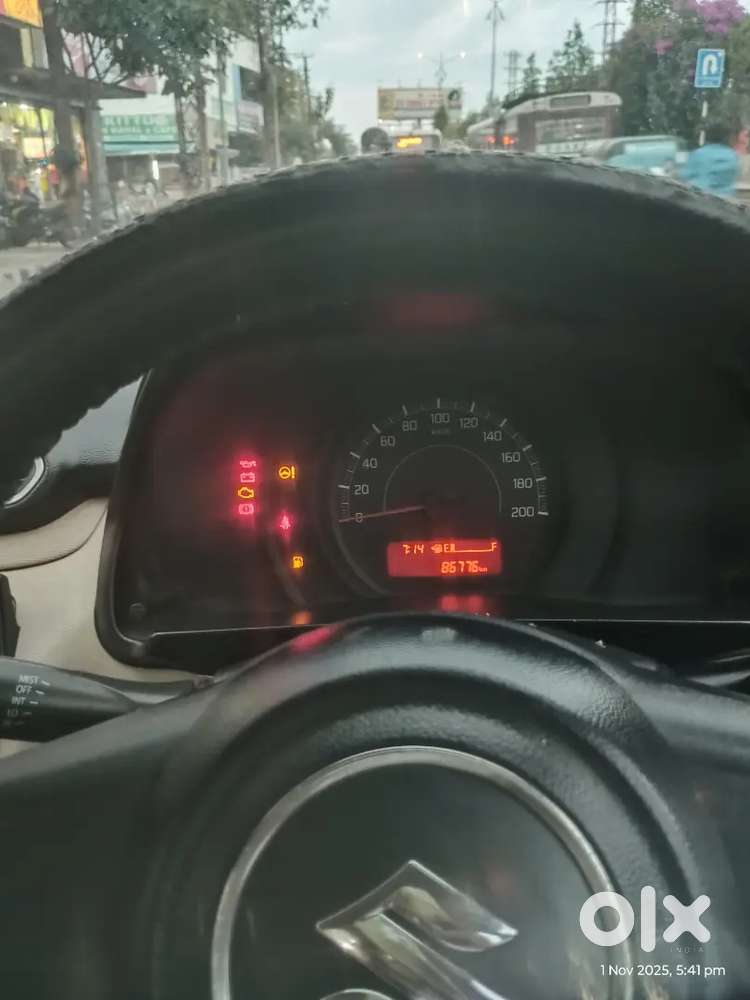 Maruti Suzuki Dzire 2017 Petrol Well Maintained