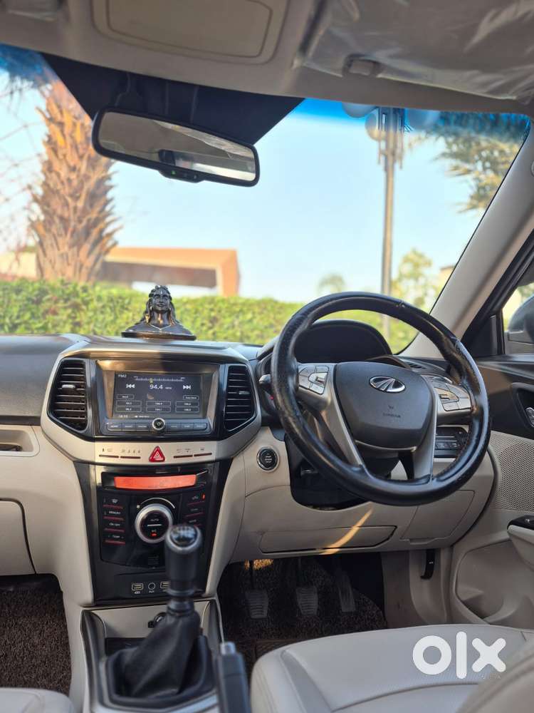 Mahindra Xuv300 W8 Option, 2020, Petrol