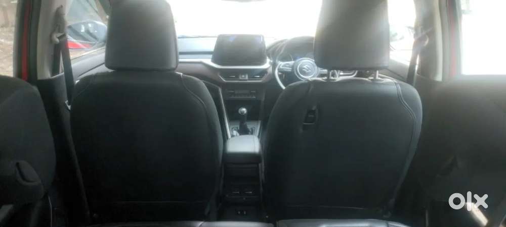 Maruti Suzuki Brezza 1.5 Zxi Plus Smart Hybrid Dual Tone, 2022, Petr..