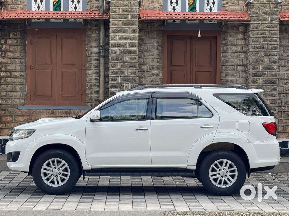 Toyota Fortuner 3.0 4x2 Automatic, 2013, Diesel
