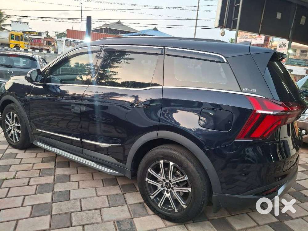 Mahindra Xuv700 2.2 Ax 7 Diesel At Luxury Pack Str Awd, 2025, Diesel