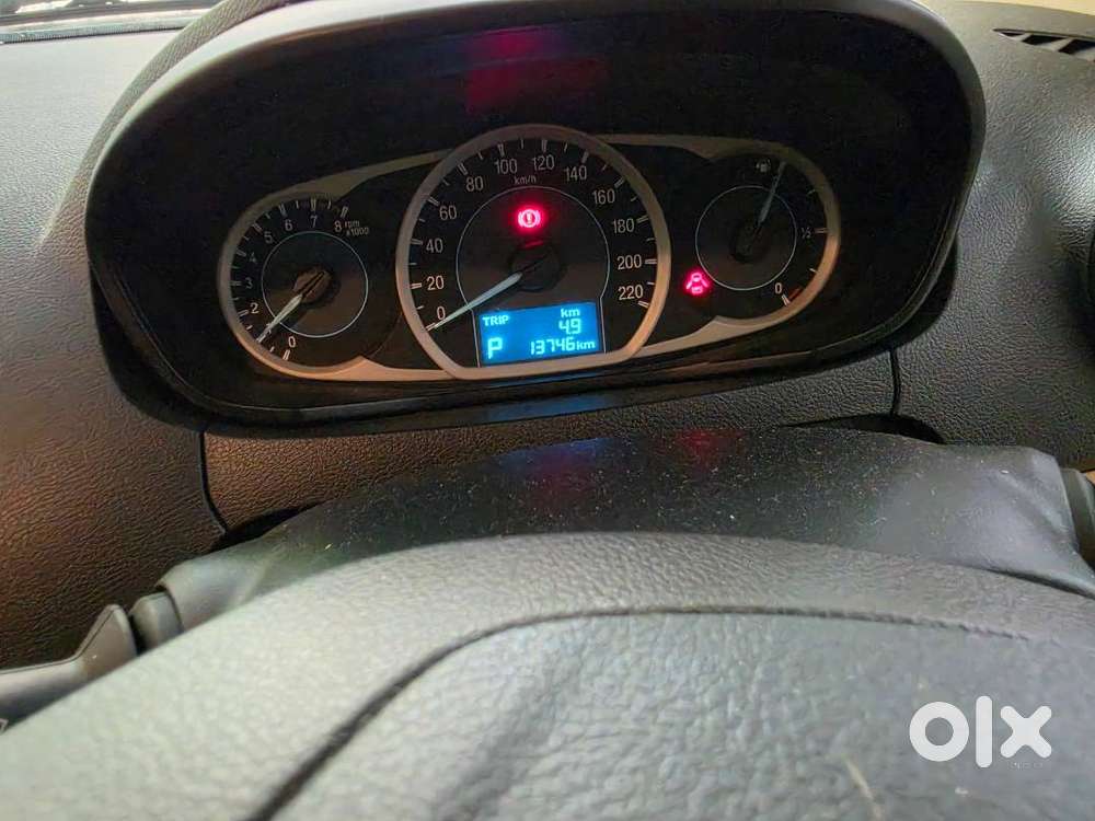Ford Aspire Titanium Blu 2016
