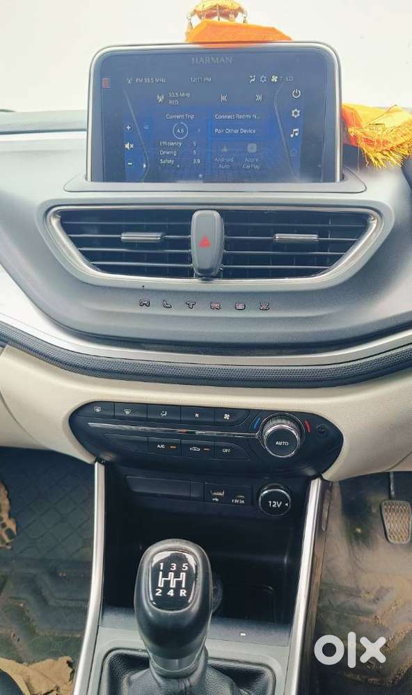 Tata Altroz Xz Plus (s) Icng, 2023, Cng & Hybrids