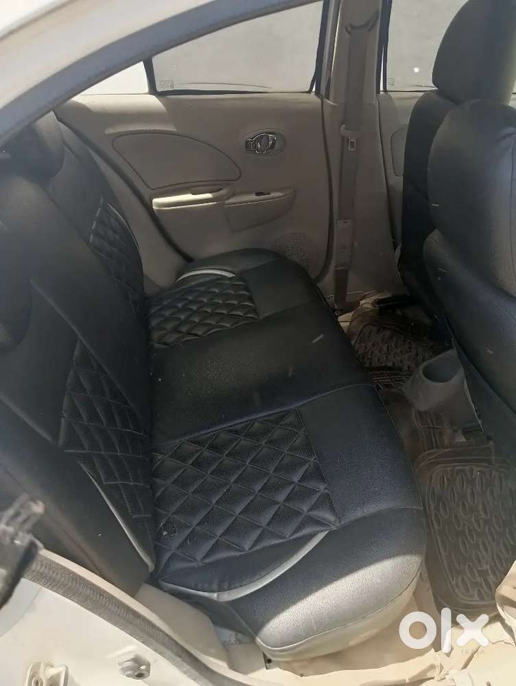 White Colour Top Model 2013