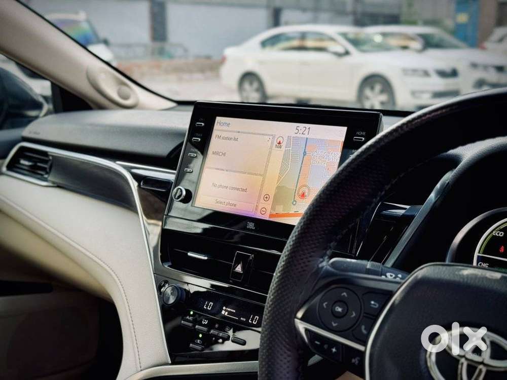 Toyota Camry Hybrid, 2024, Petrol