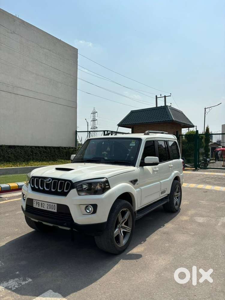 Mahindra Scorpio Classic 2020
