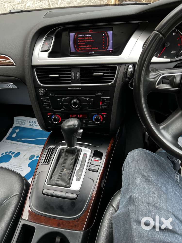 Audi A4 1.8 Tfsi Premium With Sunroof, 2011, Petrol