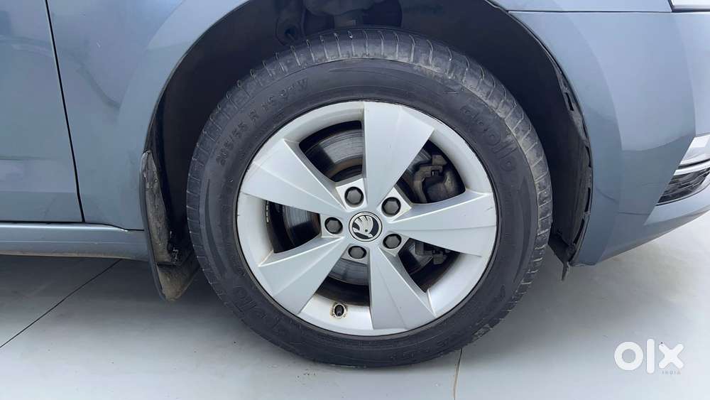Skoda Octavia 1.8 Tsi Style At, 2018, Petrol