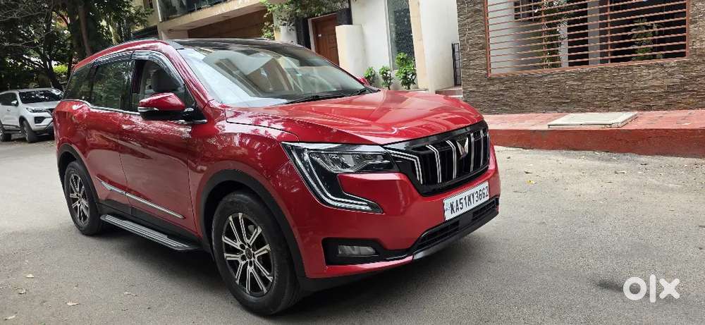 Mahindra Xuv700 2025 Year Luxury Diesel