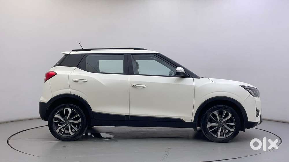 Mahindra Xuv300 W8 (o) 1.5 Diesel Amt, 2021, Diesel