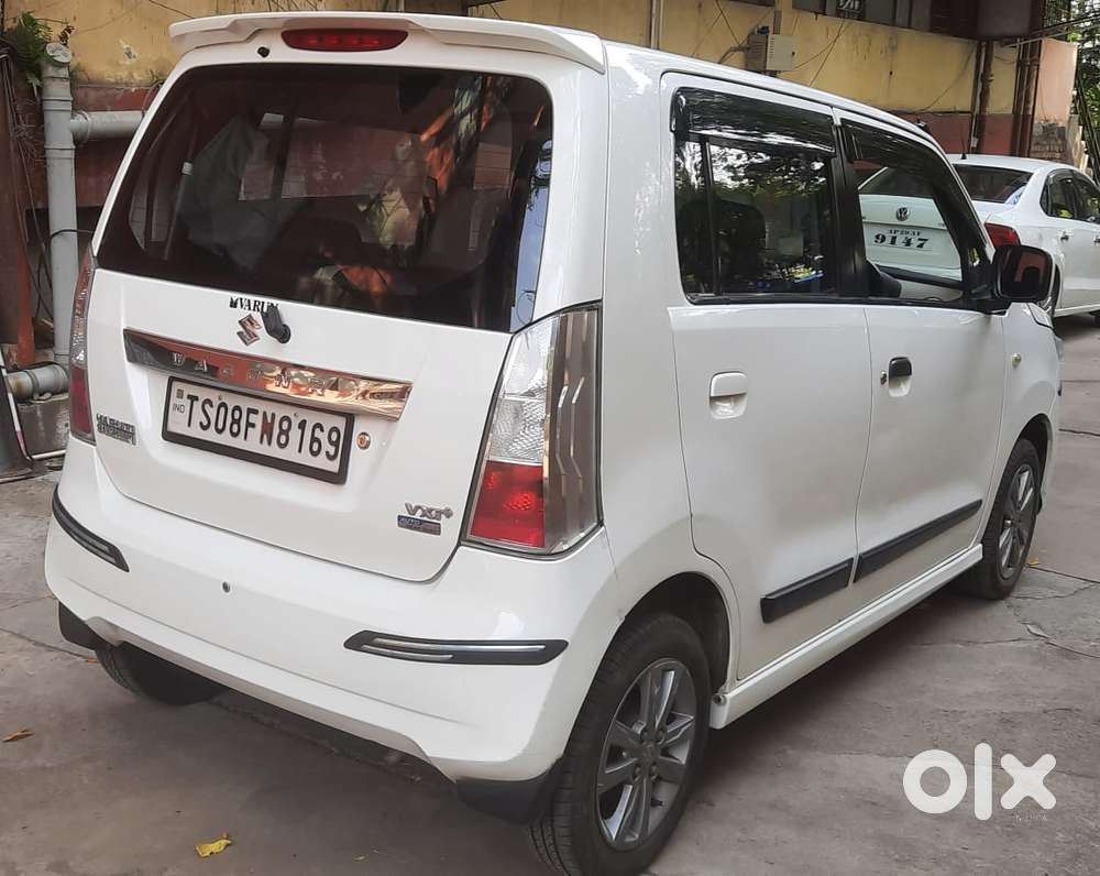 Maruti Suzuki Wagon R Vxi Plus, 2017, Petrol
