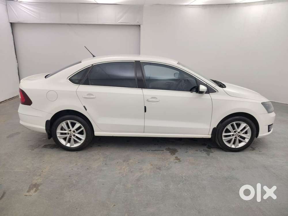 Skoda Rapid 1.6 Mpi Style, 2018, Petrol
