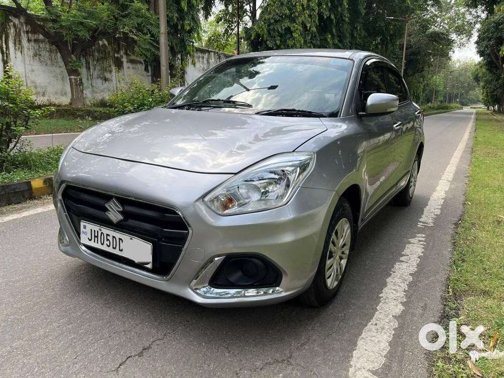 Maruti Suzuki Dzire 1.2 Vxi, 2022, Petrol