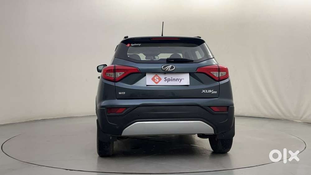 Mahindra Xuv300 W8 Option, 2022, Petrol