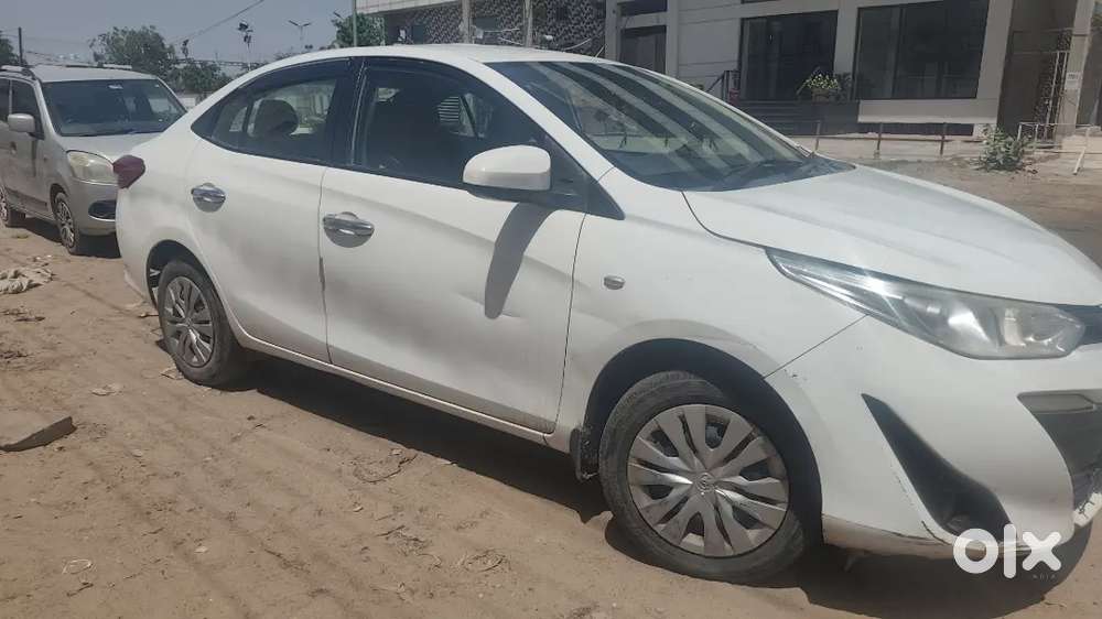 Toyota Yaris Hatchback 2019 Cng & Hybrids 140000 Km Driven