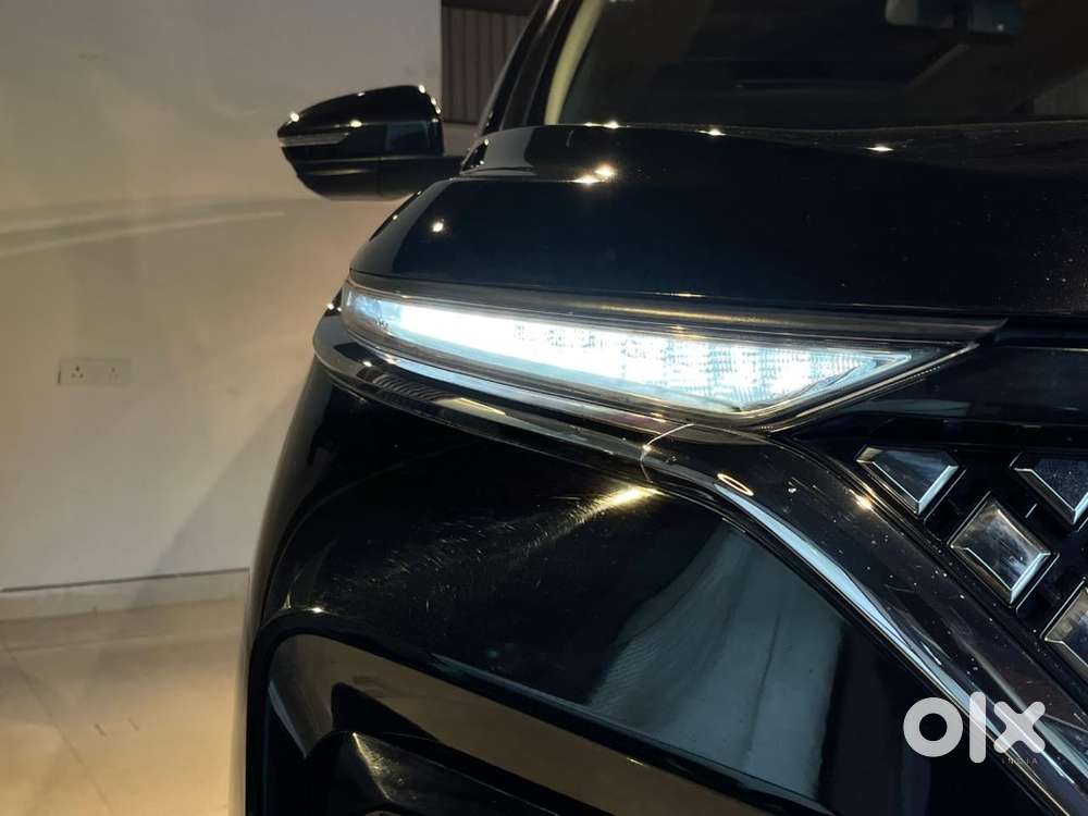 2023 Mg Hector Plus