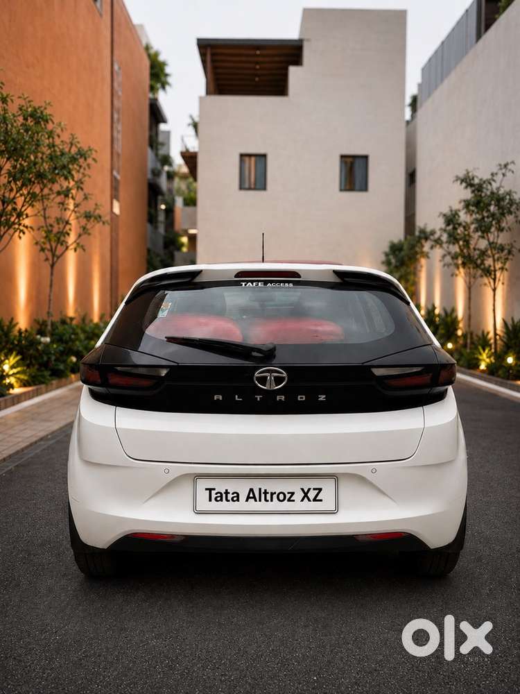 Tata Altroz Petrol 2022