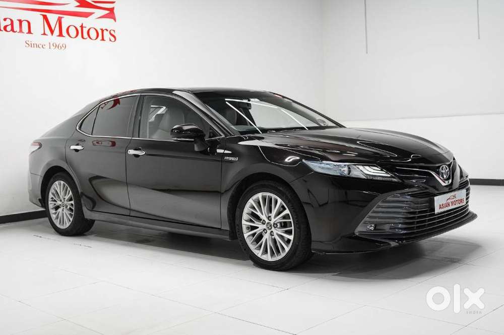 Toyota Camry 2.5 Hybrid, 2019, Petrol