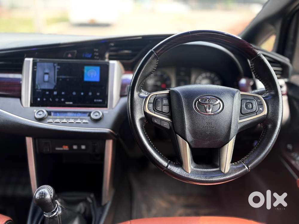 Toyota Innova Crysta