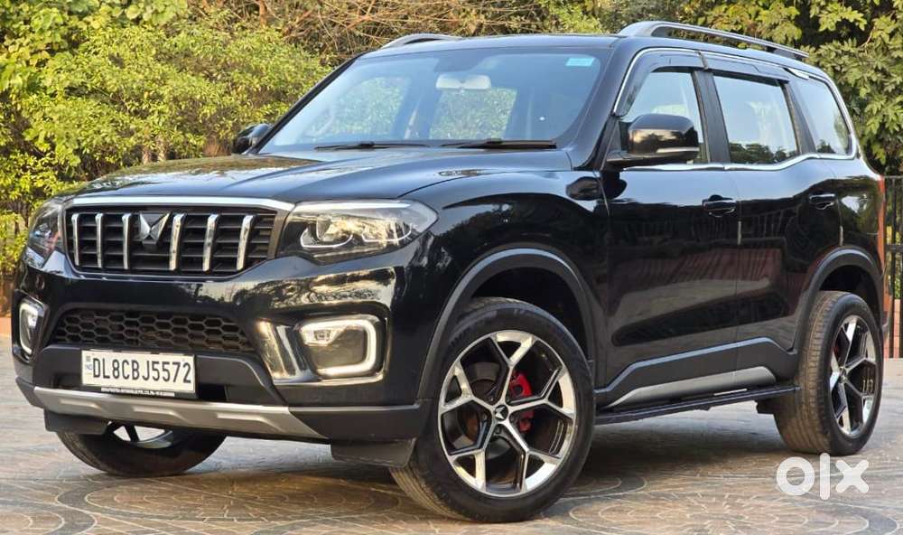 Mahindra Scorpio N Z8 Petrol At 7 Str, 2025, Petrol