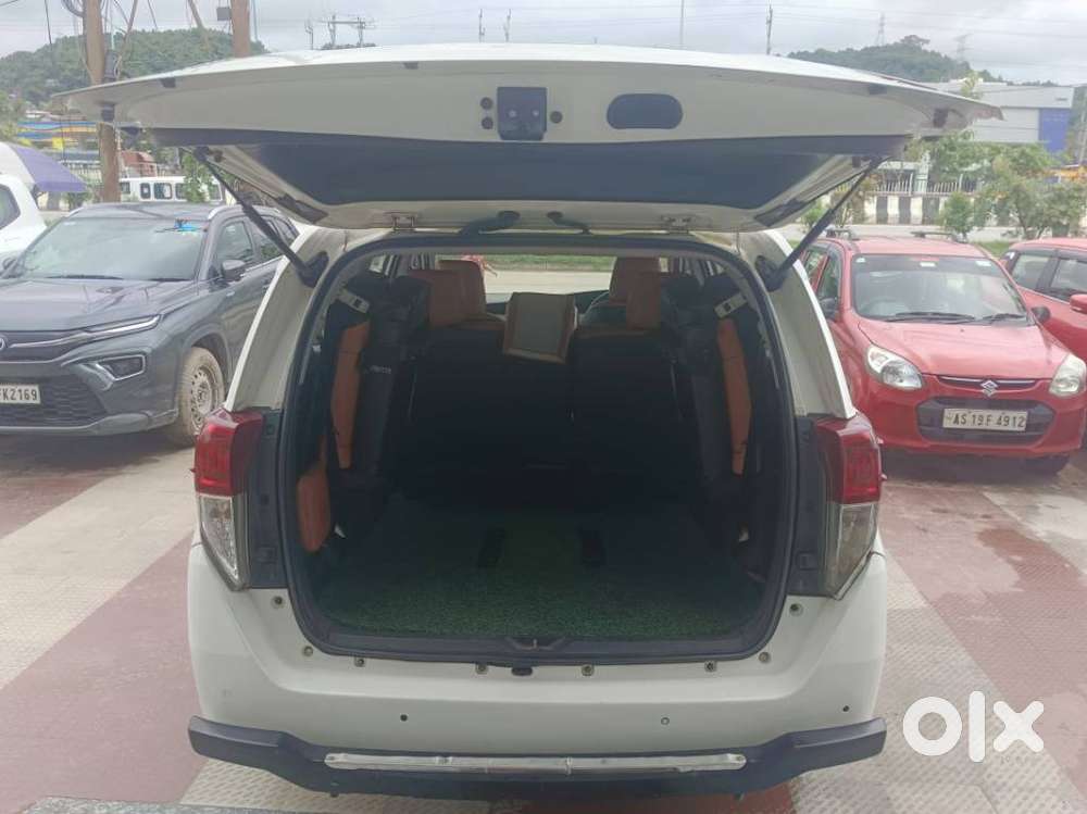 Toyota Innova Crysta 2.4 G Mt, 2019, Diesel