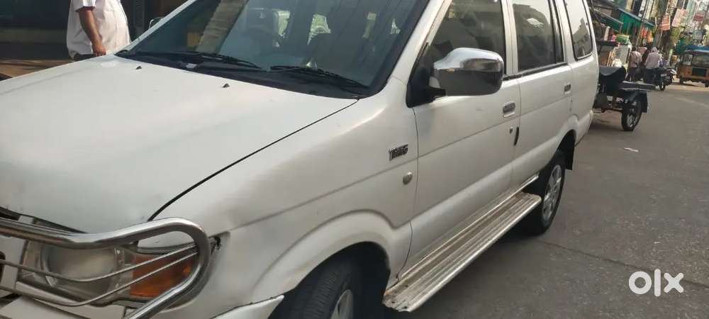 Chevrolet Tavera 2016 Diesel 170000 Km Driven